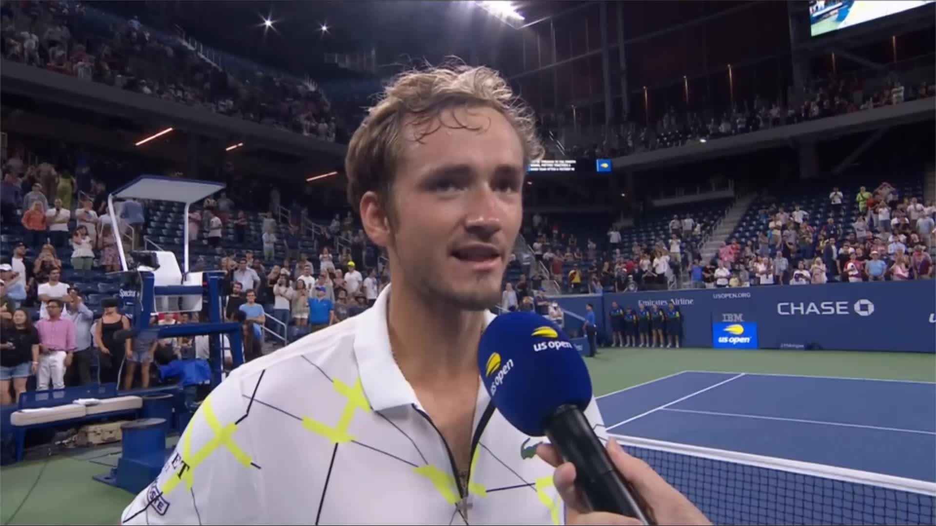 西哈姆足总杯遭维拉逆转 新帅波特空欢喜一场.