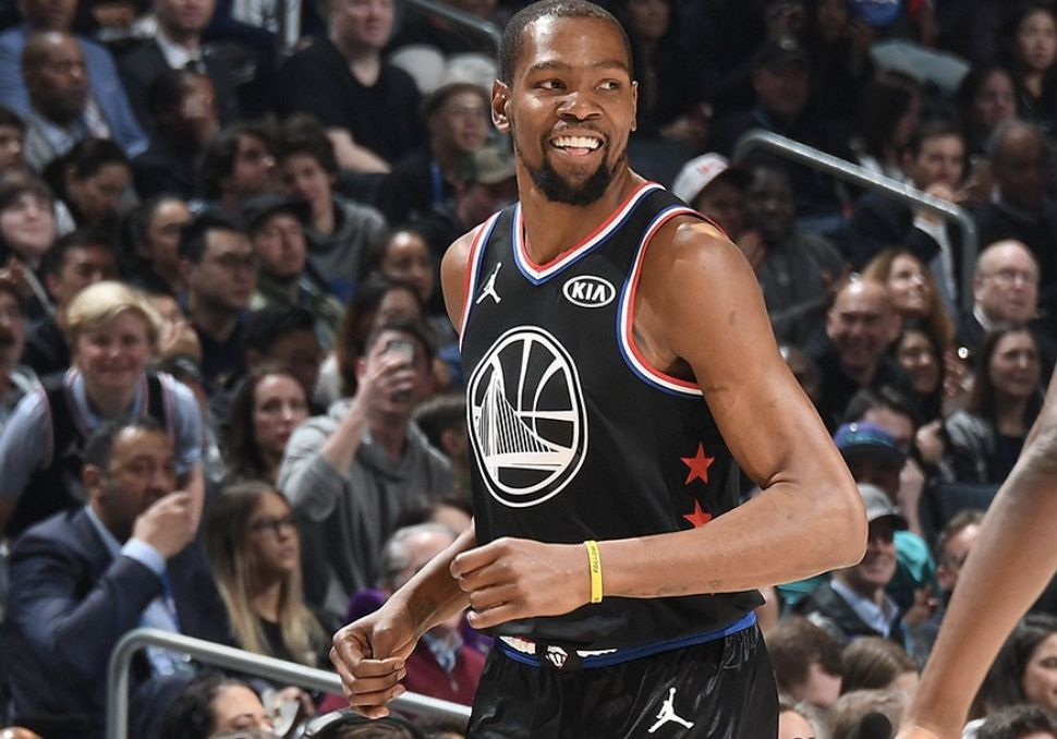 点射破门！姆巴佩社媒：重返伯纳乌，以胜利开启新赛季